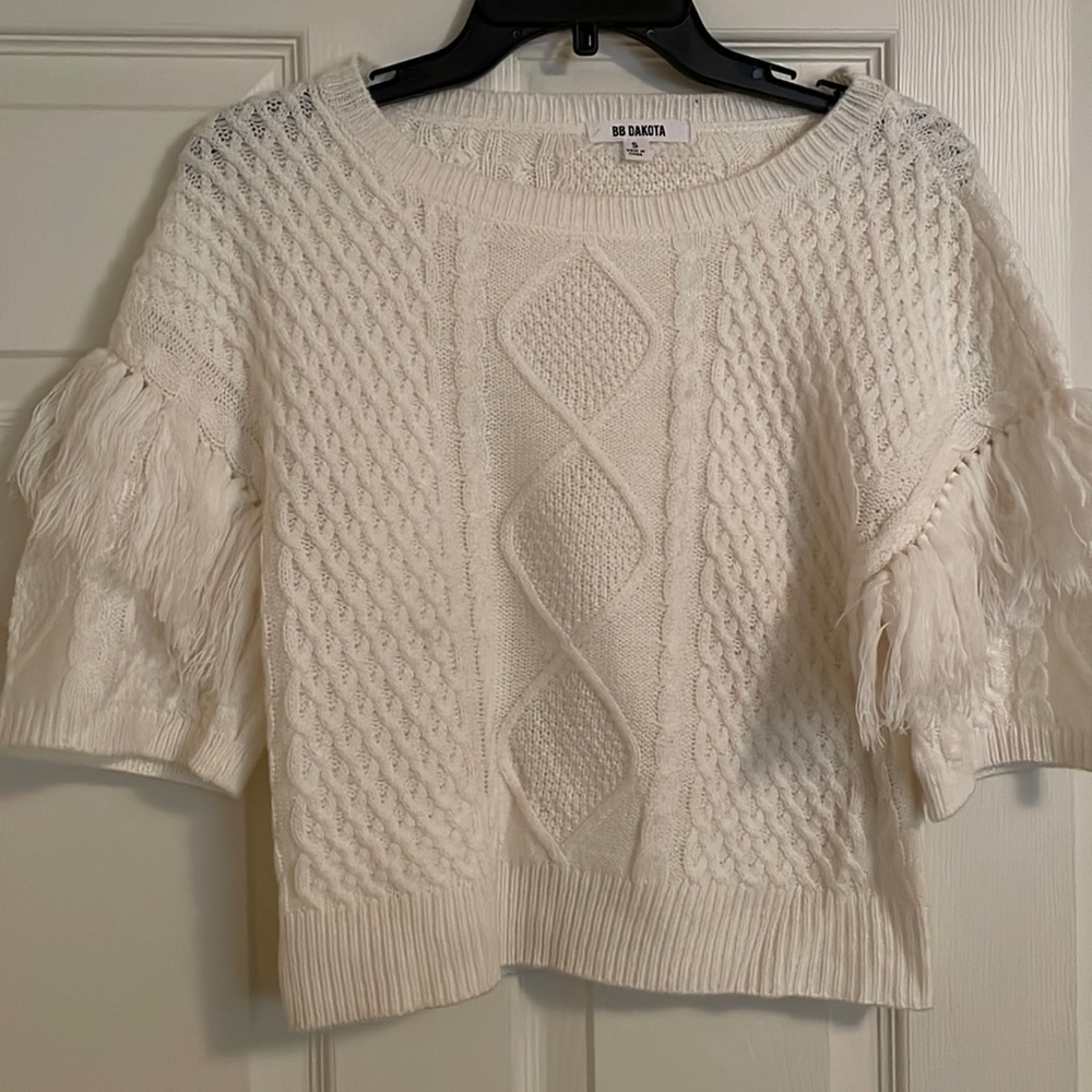 Fringe Out Short Sleeve Cable Sweater